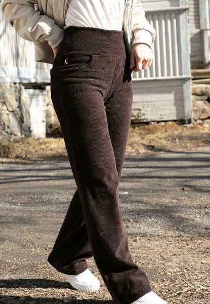 Daphne high waist velvet pants Brown