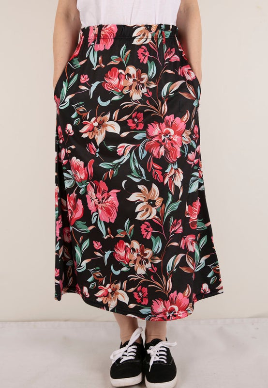 Kukkakuvioinen hame joustavalla vy&ouml;t&auml;r&ouml;ll&auml;